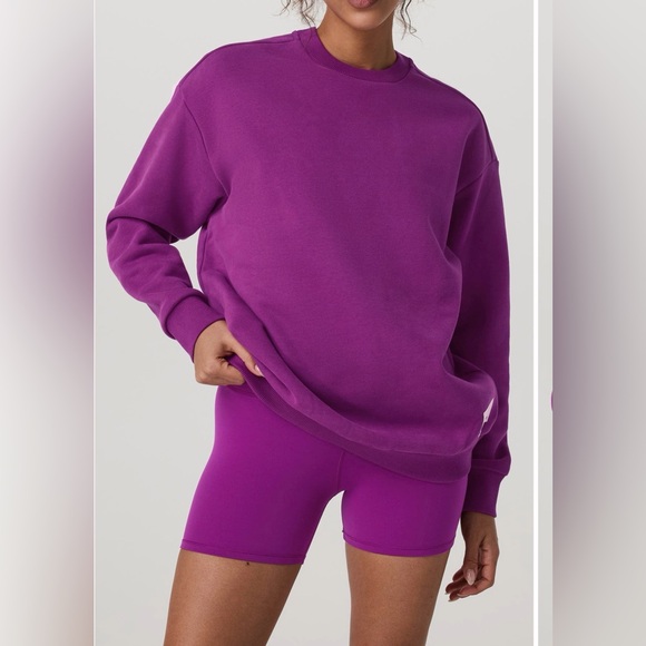 Vuori Restore Oversized Crew Sweatshirt Magenta Size Large - Picture 4 of 9